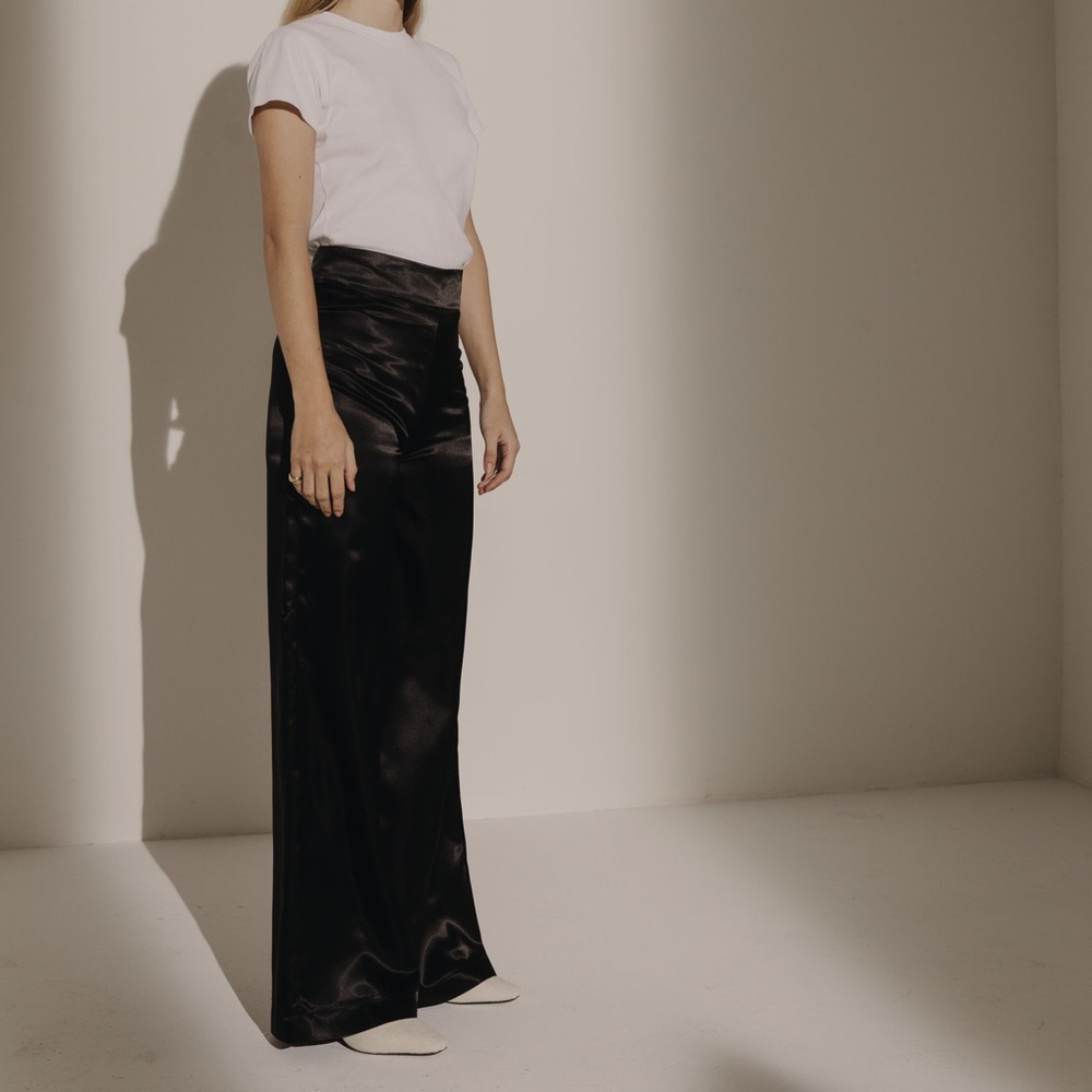 Van Palma | Suzanne Wide Leg High Rise Satin Pants